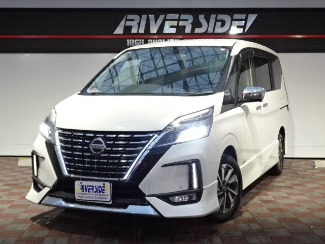 セレナ 2.0 ハイウェイスターV 純正10インチメモリーナビフルセグ全方位カ