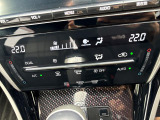 【 オートエアコン 】車内温度を感知して自動で温度調整をしてくれるのでいつでも快適な車内空間を創り上げます!//