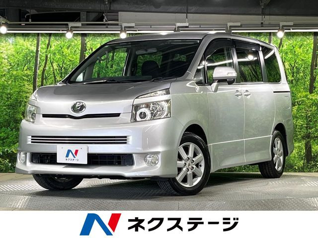 トヨタ ヴォクシー 