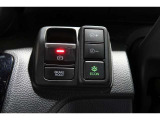 ECONボタンで低燃費モードに☆☆☆ECONスイッチを上手に使ってエコドライブ♪♪環境にもお財布にも優しい装備です☆☆☆