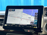 【大画面ナビ】人気の大型9インチナビを装備。存在感のある大画面はインパクト大!ナビ利用時のマップ表示は見やすく、テレビやDVDは臨場感がアップ!いつものドライブがグッと楽しくなります♪