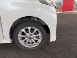 新品の夏用タイヤでご納車いたします!