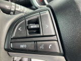 オーディオの音量やチャンネル操作ができるスイッチが、ハンドルに付いています。運転中でも、操作が行えて非常に安全・便利です!