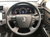 ハンドルは車を運転する上で、ずっと握っている重要なパーツです。手にフィットする物がいいですよね♪