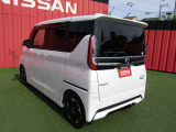 お車の詳しい状態は電話などいただければ、担当営業より写真でお伝え致します