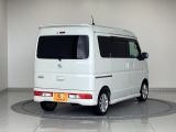 バックカメラが付いているのでバックでの車庫入れも安心です。