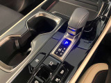 【シフトレバー付近】運転支援のスイッチ類