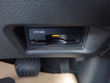 ETC2.0は従来のETCに比べて料金支払いだけではなく渋滞や事故などの道路情報をリアルタイムで受け取る事の出来る「次世代型のETCサービス」です♪