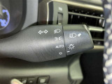 【オートライト】車外の明るさに応じて自動的にライトの点灯・消灯をしてくれます