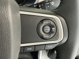 【アダプティブクルーズコントロール】長距離の運転が快適に♪設定した車速を上限に前方の車両との距離をキープ!ハンドルのスイッチで操作できるため、アクセルやブレーキでの疲れを軽減します☆