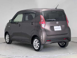 【ワイド保証】日産販売店の中古車には、無料で保証が付いています。走行距離無制限で、無料保証期間は1年間から。品質に自信があるから実現した、日産ならではの保証です。