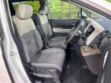 運転席シート廻りは使用感も少なく、良好な状態となっています。丁寧に使われていたことがよくわかりますね。