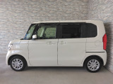 オプションになりますが、ボディーコーティングもご用意しております。新車の輝きに近づき、洗車などのお手入れも楽になりますよ。