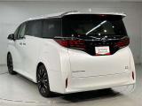その他にも各種保険、お車の買取(T-UP)、JAF、TSカード、携帯電話などの取扱いをしております。詳しくはスタッフにお尋ねください。