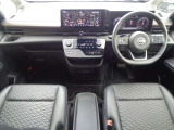 セレナ 1.4 e-POWER ハイウェイスターV 