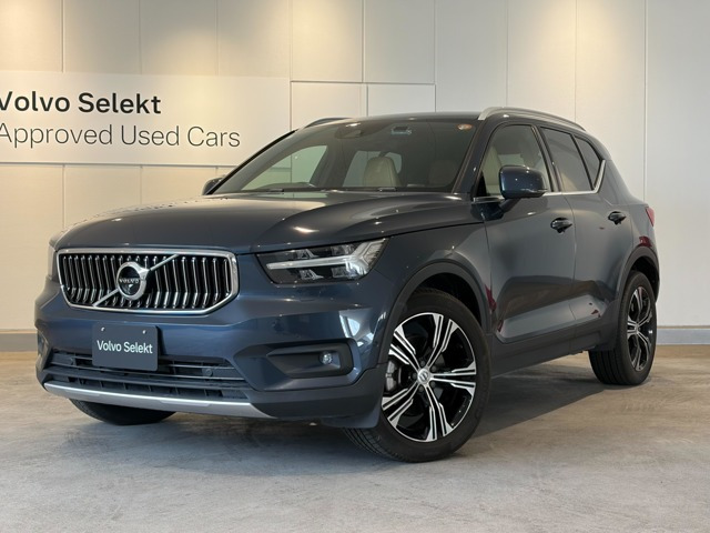 XC40 B4 AWD インスクリプション 4WD