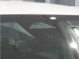 運転する人も、そうでない人も、家族みんなが安心して、自由にお出かけできる生活をサポートする先進機能。