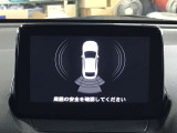 駐車支援システム付。検知表示とブザーで車庫入れや縦列駐車をサポートします。
