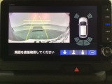 バックでの車庫入れも安心です!リアカメラが付いているバックモニター付のナビを装備しております。バンパーについているソナーや、操作線もついており距離感も画面から確認できます。