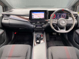 ノートオーラ ニスモの運転席周りの画像です。