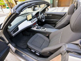 社外ディスプレイオ-ディオ(Apple CarPlay接続可・Android Auto接続可・Bluetooth接続可)/Bカメラ/前後ドライブレコ-ダ-機能/HID/ミラ-一体型ETC/キ-レス/PUSHスタ-ト/ETC/電動ハ-ドトップ/ワンオフCUSTOM