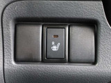 運転席シートヒーター