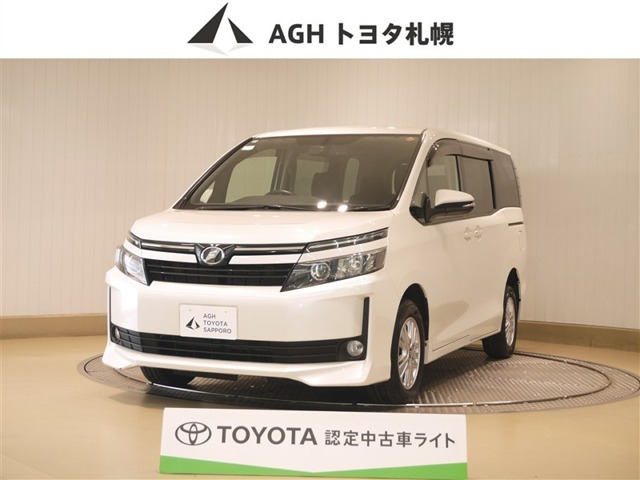 トヨタ ヴォクシー 