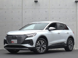 ・斜めからAudiを見るとプレス技術の高さを感じることができます。