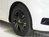 認定中古車では、厳しいHonda認定基準をクリアした厳選されたHonda認定中古車のみ、取り扱っております。「ご購入前の安心」「納車後の信頼」を車両と一緒に提供しております。