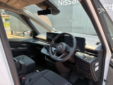 目線が高く、フロントガラスが大きいので、広い視界でとても運転しやすいお車です(*'&omega;'*)