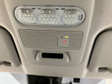 あおり運転をされても安心!緊急通報も可能、ボタンを押すだけでオペレーターにつながるSOSコール付。(別途登録費用が必要となります。)