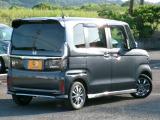 外装も丁寧に磨いております。是非1度実車をご覧ください!