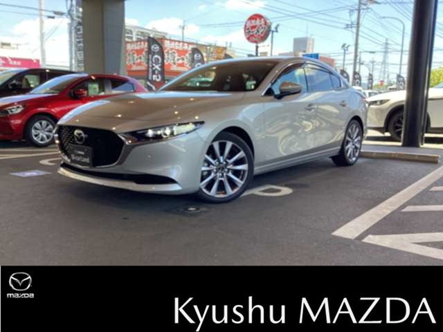 マツダ MAZDA3セダン 