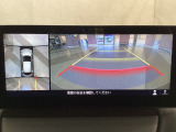 狭い場所での駐車やすれ違いなどでより的確な運転操作に役立つ360&deg;ビューモニターが装備されています。