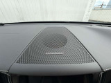 harman/kardon】世界のオーディオファン垂涎のプレミアムサウンドシステムを搭載。原音に近い音場空間を忠実に再現。乗る人すべてに最良の音響体験を提供します