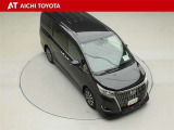 両側パワースライドドア付きだから、狭い駐車スペースなどでの乗り降りラクラク♪小さなお子さまのいるご家庭には嬉しい装備です。