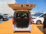 トランクの画像です!当店のカーライフアドバイザーがお客様にぴったりの車両をご提案致します!