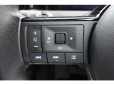 ステアリングスイッチ!オーディオと連動してますので、ボリューム調整やチャンネル変更も可能です!
