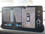 マルチビューカメラシステム搭載。狭い場所や見難い場所での車庫入れや狭い道路の走行も安心♪