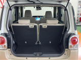 簡単な荷物が載せられるトランクルーム