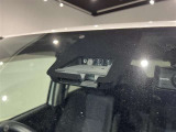 【衝突被害軽減ブレーキ】前方の車両や横断する歩行者などを検知した時、衝突回避や被害軽減をサポートします。