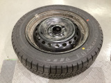 当社にてデモ走行時に装着していたワンシーズン使用の中古スタットレスタイヤ+ホイール4本セットを用意致しました。(2025年製、タイヤ+ホイールは現状渡し、保証対象外です)
