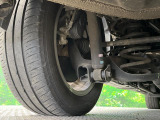お車を安心してお乗りいただく為には、足回りの定期点検が欠かせません。サービスサポート(有償保証)では無料点検もご提供しており、安心のカーライフをお過ごしいただけるサポート体制が整っています。
