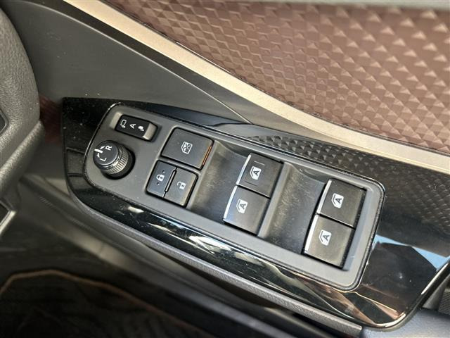 トヨタ C-HR 修復歴無し の中古車詳細 (41,000km, メタルストリームM