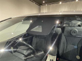 【衝突被害軽減ブレーキ】前方の車両や横断する歩行者などを検知した時、衝突回避や被害軽減をサポートします。