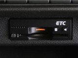 ETC車載器付きです。高速道路の料金所もスムーズに通過出来ます。