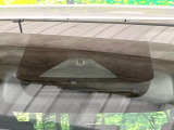 【トヨタセーフティセンス】走行中に前方の車両等を認識し、衝突しそうな時は警報とブレーキで衝突回避と被害軽減をアシスト。より安全にドライブをお楽しみいただけます。