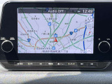 Nissan connect ナビゲーションシステム(9インチワイドディスプレイ、ハンズフリーフォン、Bluetooth対応、Apple CarPlay・AndroidAuto連携機能、iPod対応)NissanConnectサービスには別途申込が必要です。