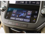 使いやすさや安全性を追求したステアリング周り!高級車ゆえにスイッチ類が多いのも特徴ですね!考え尽くされた配置ですぐに使いこなす事が出来ますのでご安心下さい!是非、体感してみて下さい!!