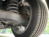 お車を安心してお乗りいただく為には、足回りの定期点検が欠かせません。サービスサポート(有償保証)では無料点検もご提供しており、安心のカーライフをお過ごしいただけるサポート体制が整っています。